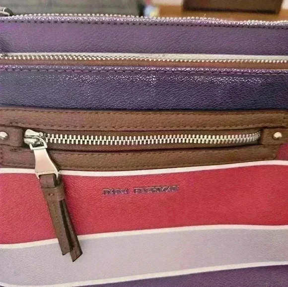 Dana Buchman Purse & envelope wallet.  Purple striped. - Picture 8 of 16